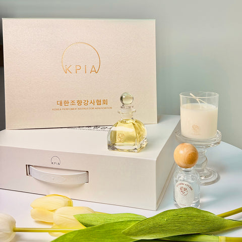 One-day Perfumer Experience Workshop